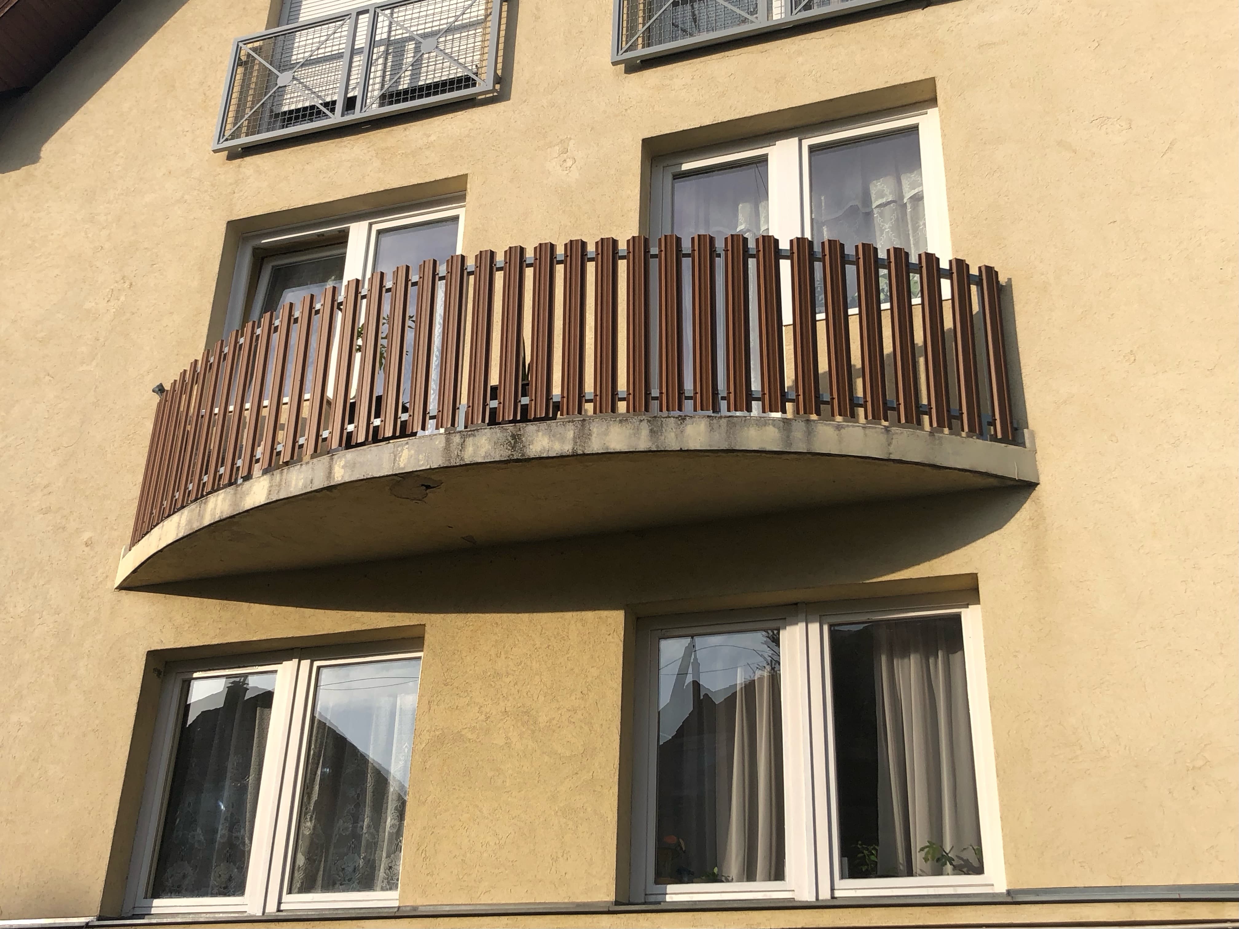 DIÓ Kerítésléc - íves